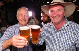 Barnaby Joyce, Malcolm Turnbull split in spectacular style